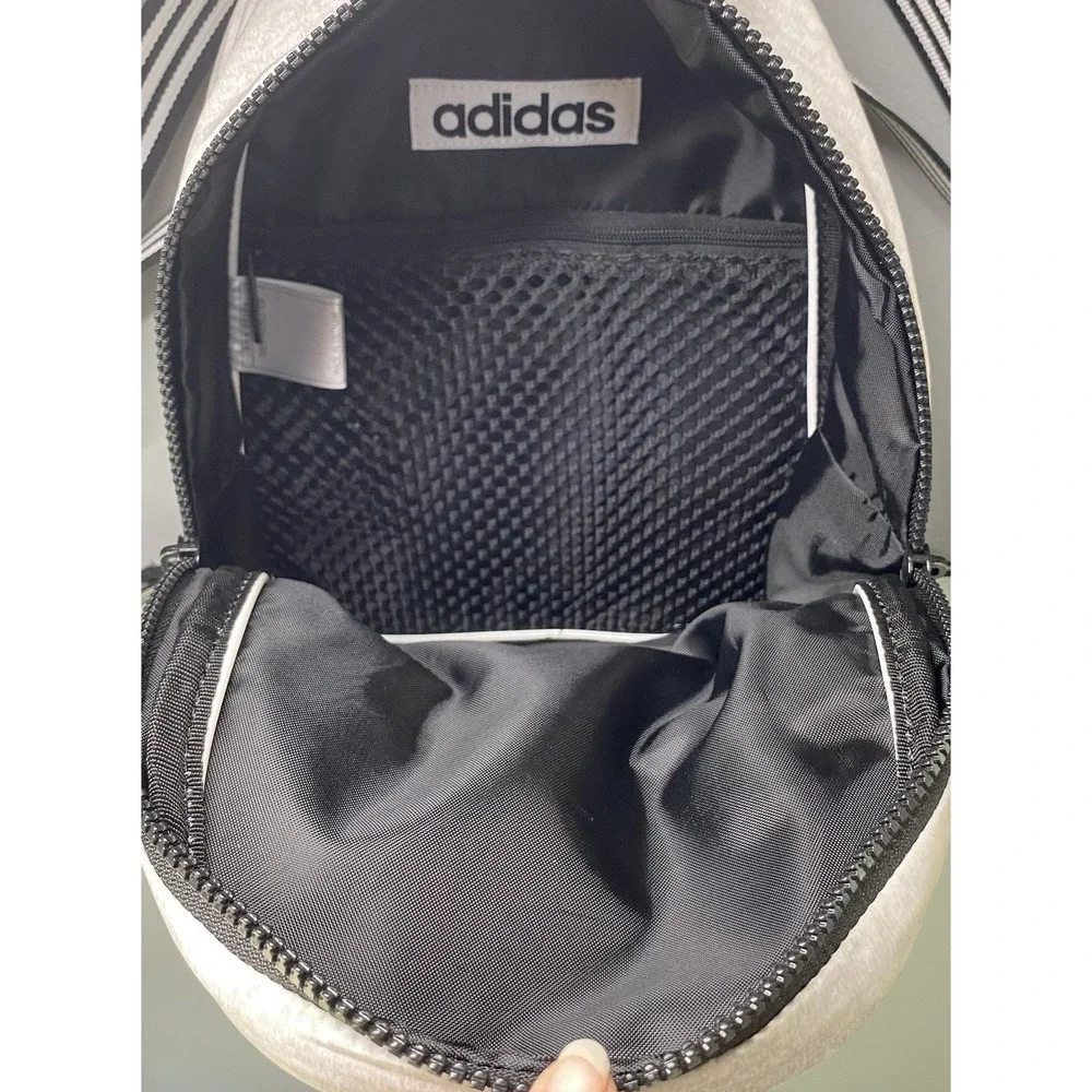 Adidas Core Mini Backpack White Jersey Black Travel Pouch Unisex‎ 9.5x 9 X5